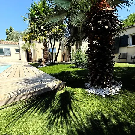 Chez Tom Et Nina * Лагор