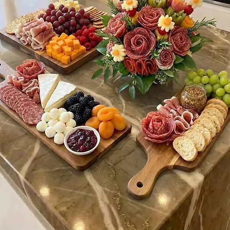 Chez Tom Et Nina * 라고르
